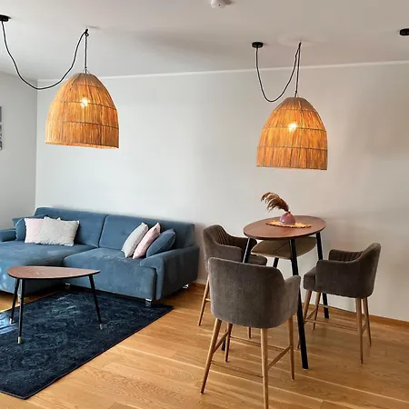 Tiiru Luxury Apartmán *